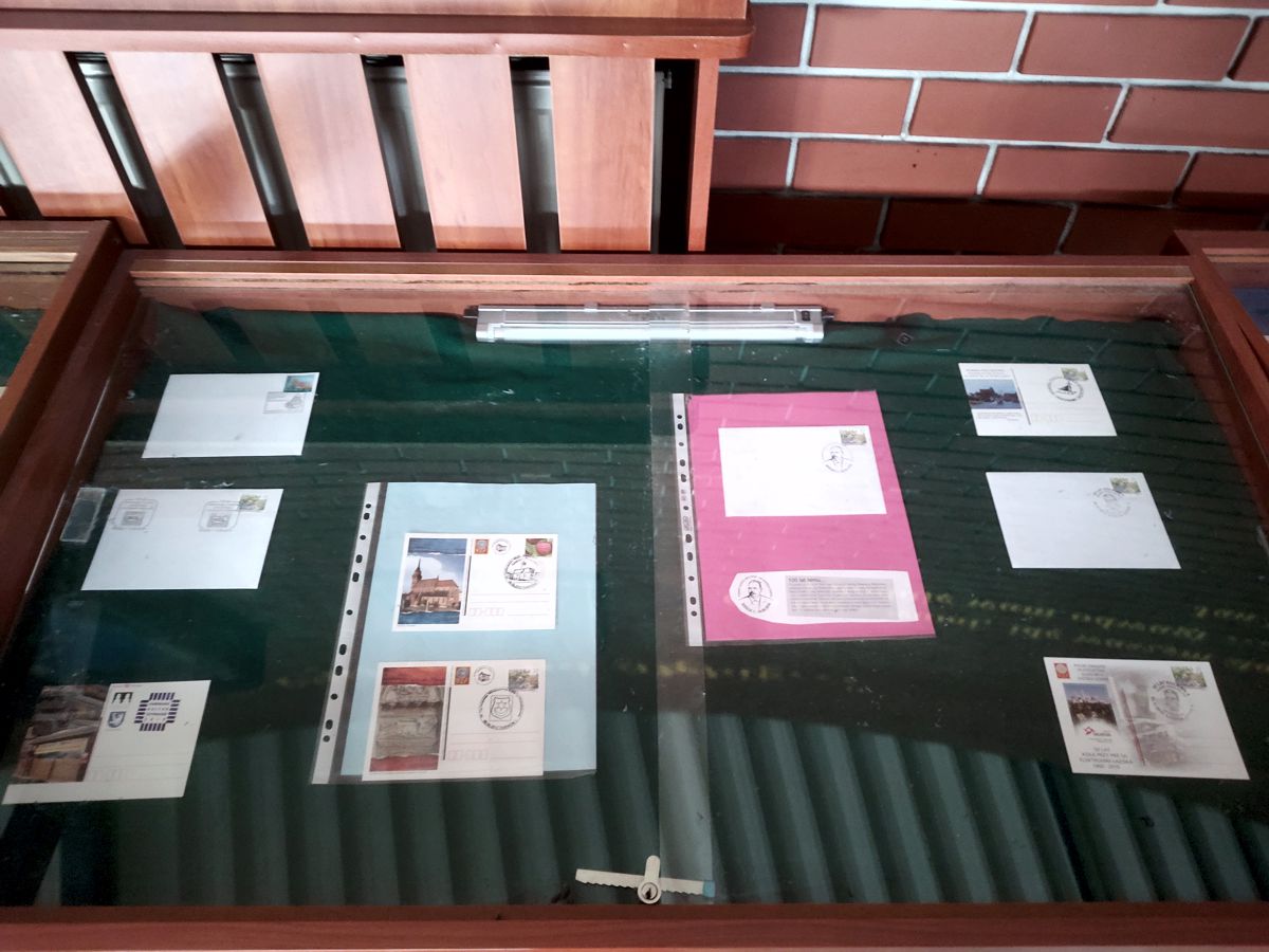 Pokaz filatelistyczny w Lesznie